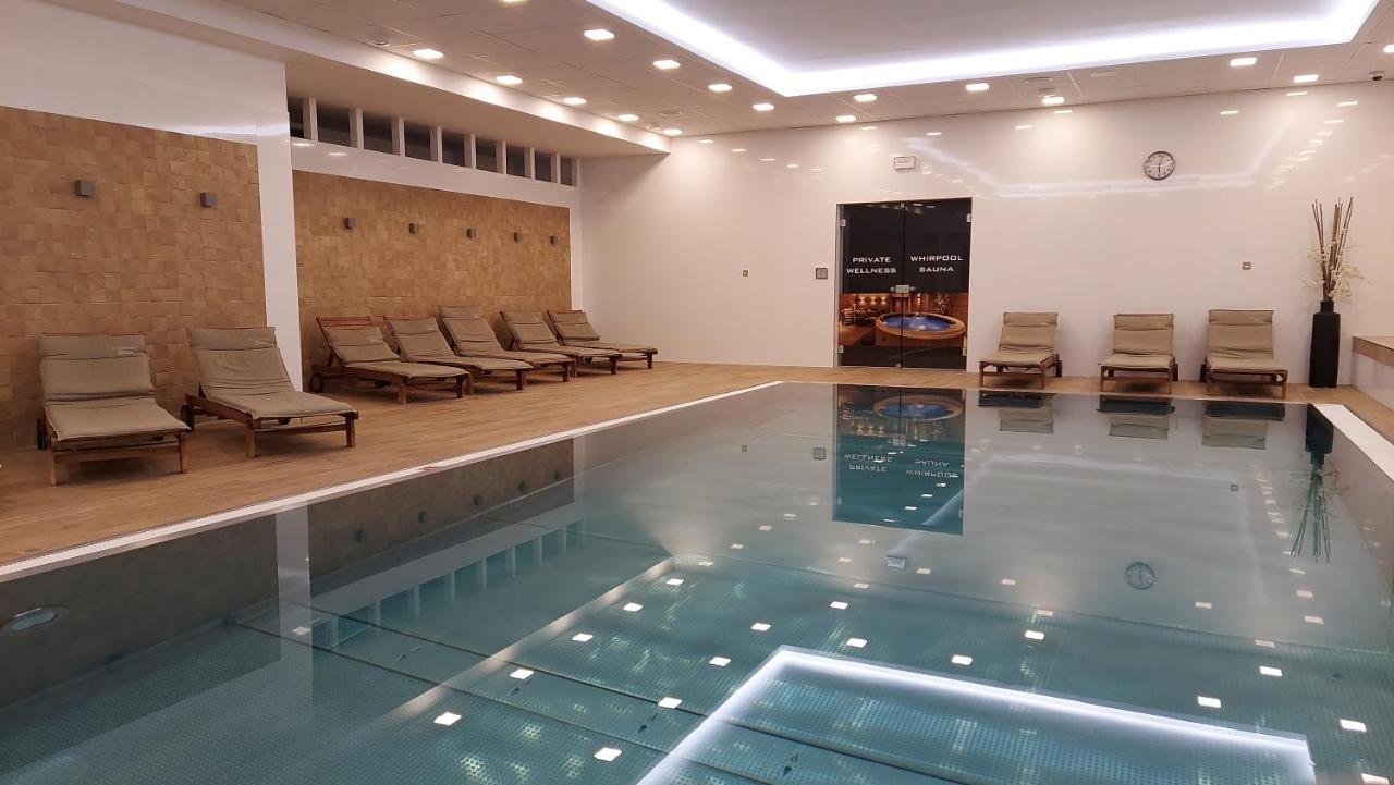Apartment Moser 1303 Karlovy Vary Bagian luar foto
